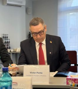 HomePage 12 Victor Ponta, candidat la Președinția României: Digitalizarea școlilor, aplaudată de Eugen Teodorovici