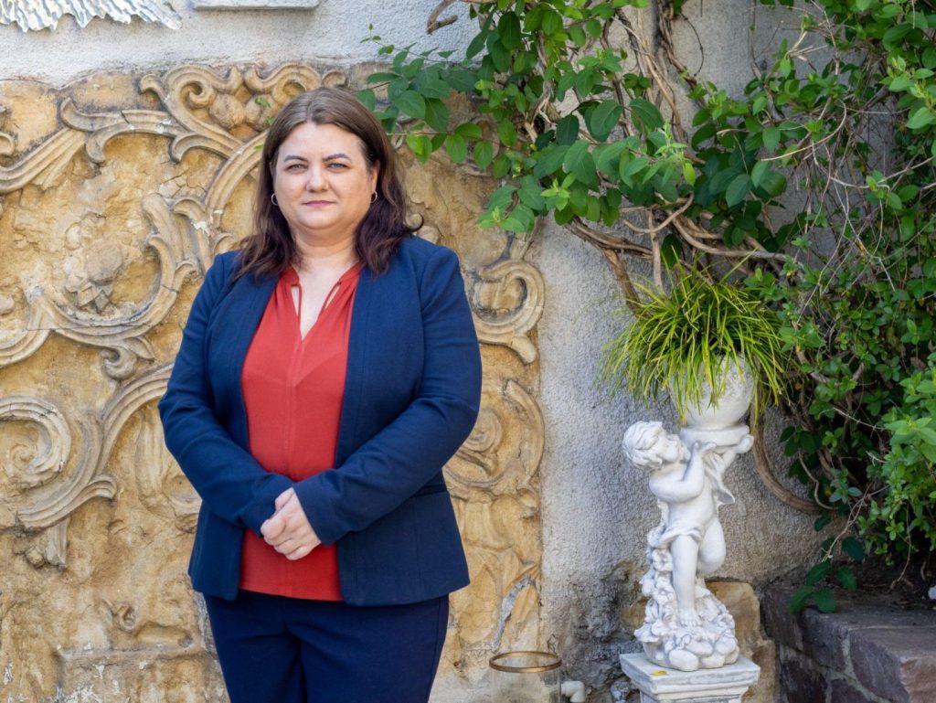 Asigurare de sanatate vs. abonament medical: de ce Activ Asigurari este alegerea corecta